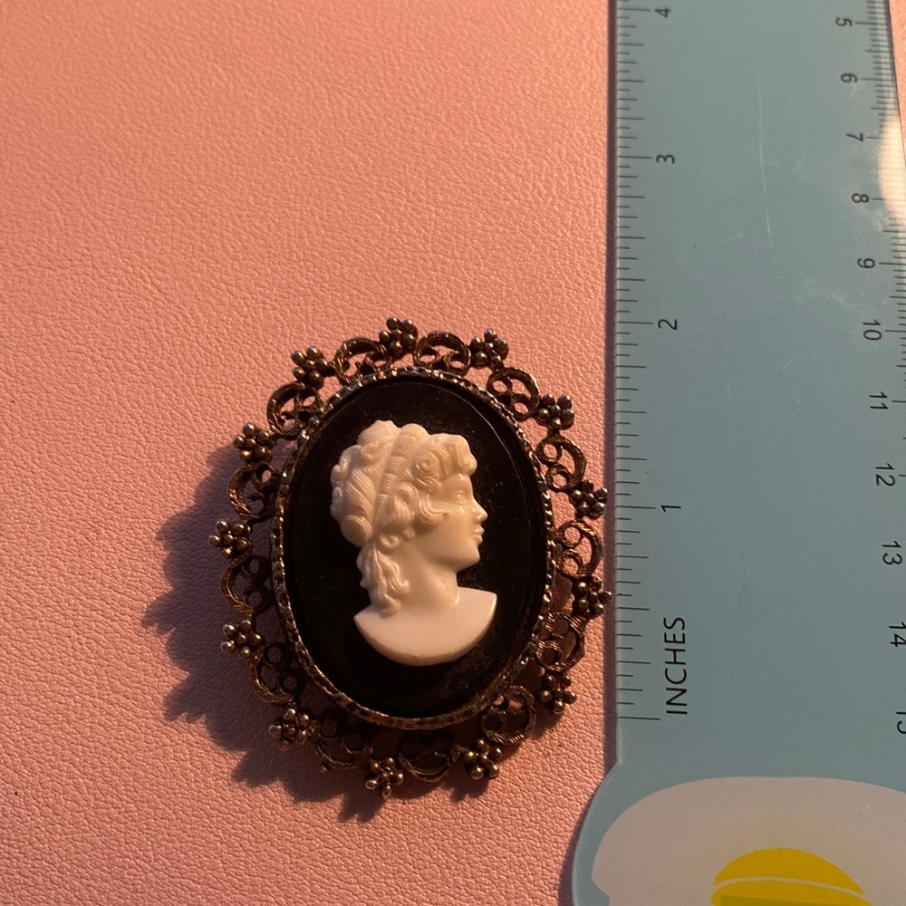 Vintage cameo brooch
